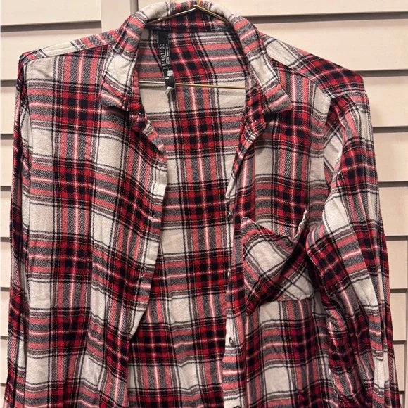 Cotton On Red and Black Plaid Button Down Shirt - Picture 1 of 3